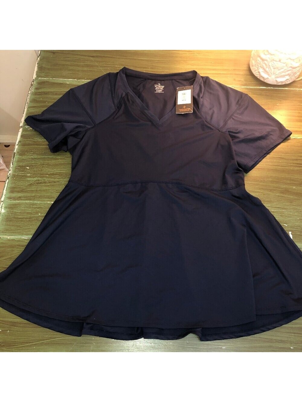 Tommie Copper NWT V-Neck Shoulder A-Line Shirt Dark Navy - Size 3XL
